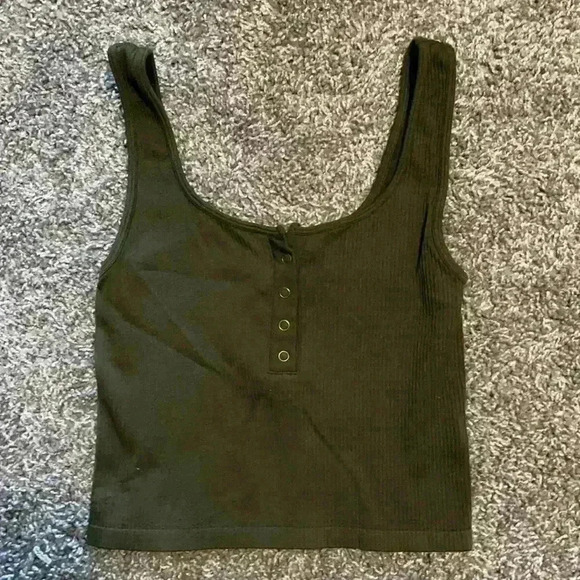 Aeropostale Seamless Tank - Size Small - Picture 1 of 1